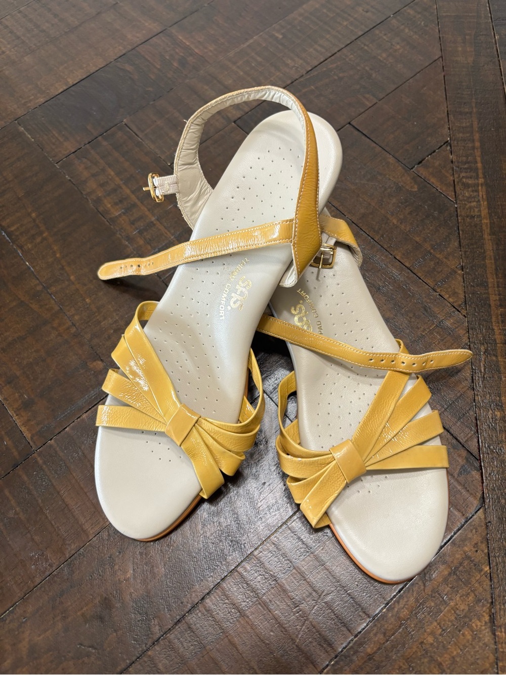 SAS Women's Strippy-P Leather Quarter Strap Wedge Sandals Bone Size 10.5 N